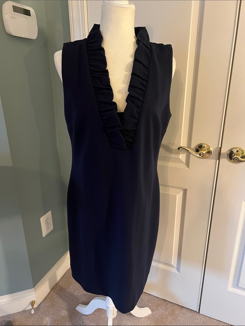 Lilly Pulitzer Tisbiry Shift True Navy Ruffle V-Neck Dress, NWT, L